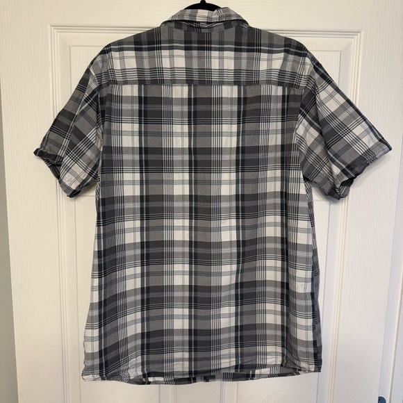 Columbia 100% Cotton‎ Gray Plaid Short Sleeve Button Collared Shirt Men’s L EUC - Picture 5 of 12